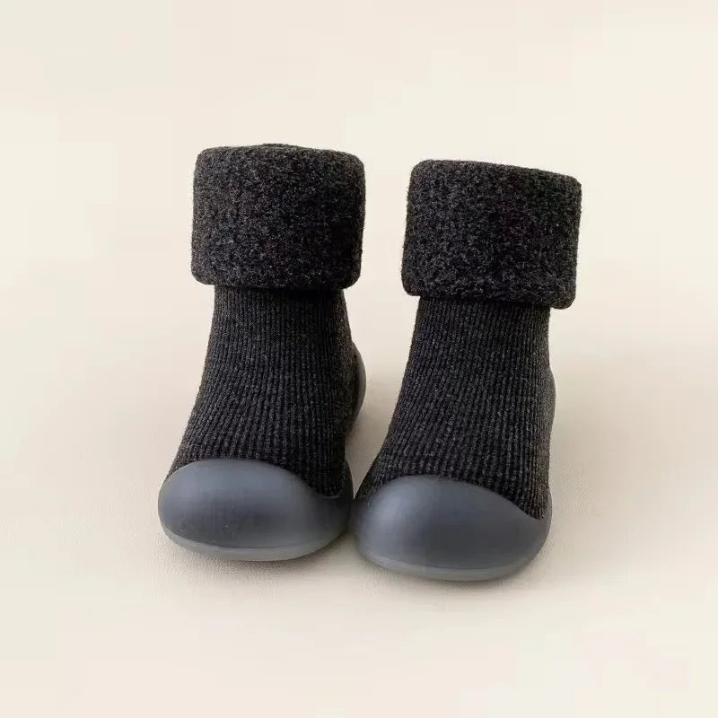 Fleece lined sock shoes