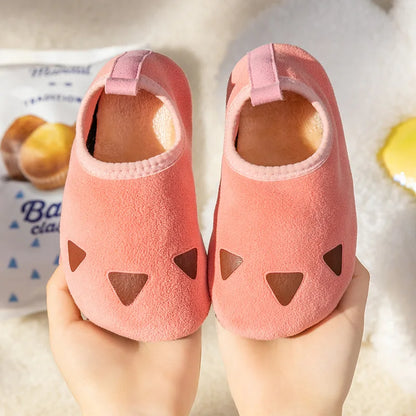 Barefoot Fleece Slippers - Pink