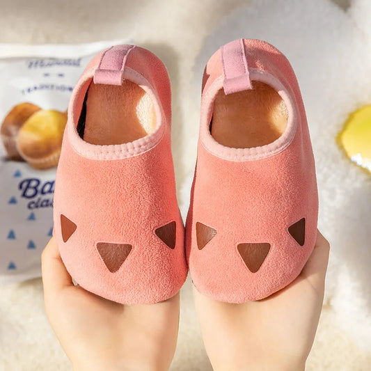 Barefoot Fleece Slippers - Pink