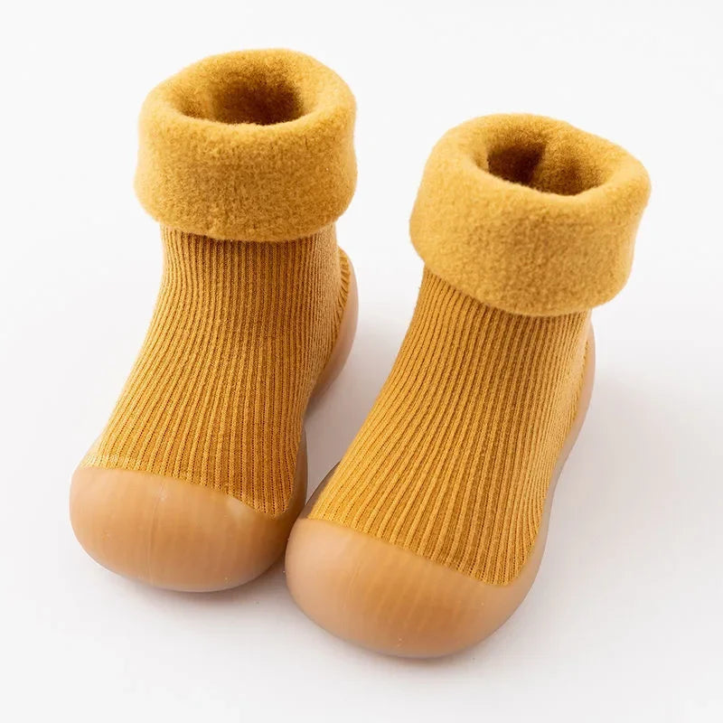 Fleece lined sock shoes