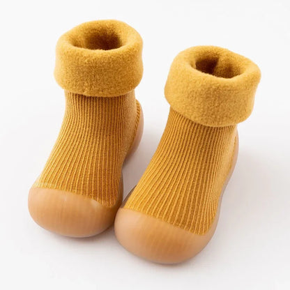 Fleece lined sock shoes
