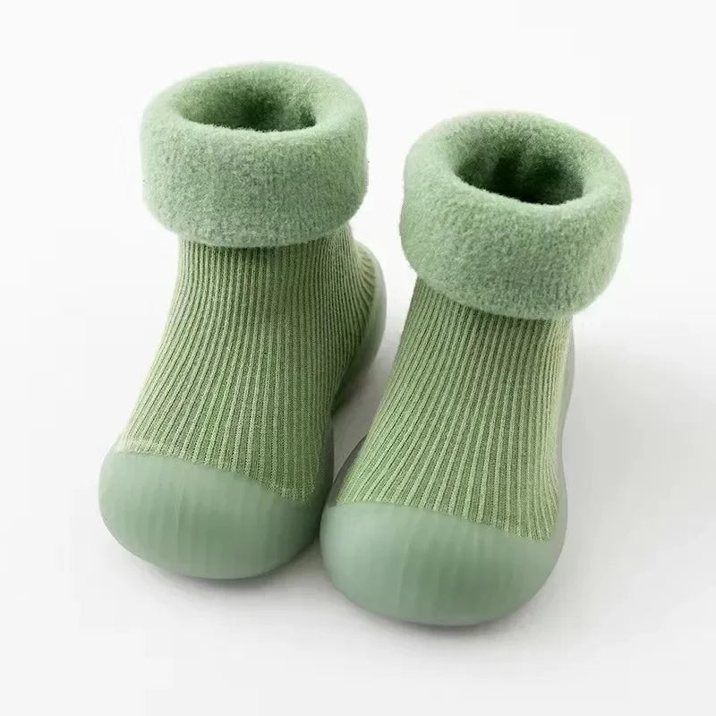 Fleece lined sock shoes